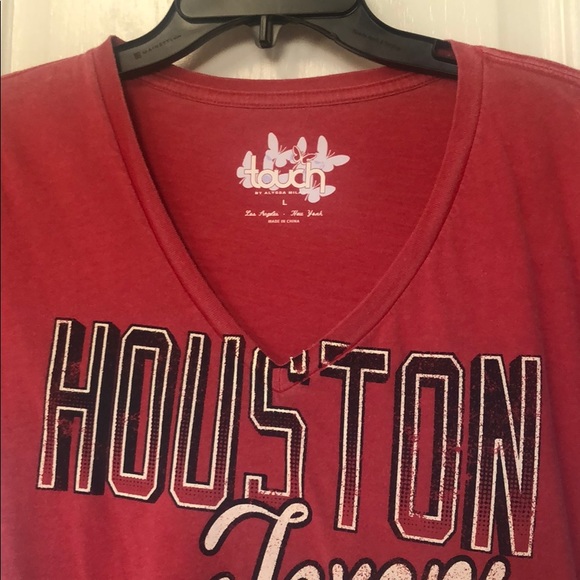 House Texans V-Neck Red T-shirt - Picture 2 of 4
